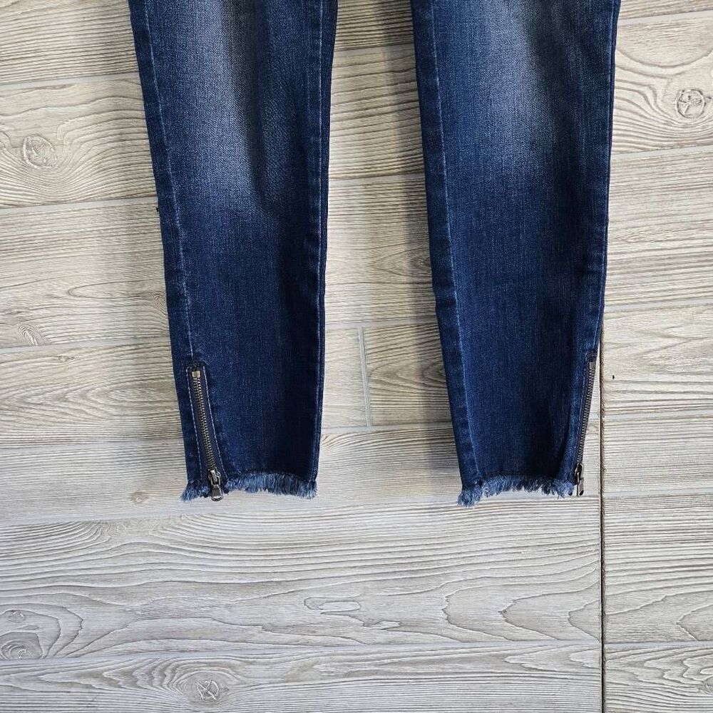 Kancan Frayed Hem Zipper Jeans Womens SZ 9/28 - Picture 5 of 7